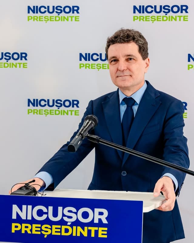PNL și UDMR sprijină candidatul independent Nicușor Dan împotriva lui Simion în al doilea tur al alegerilor prezidențiale din România