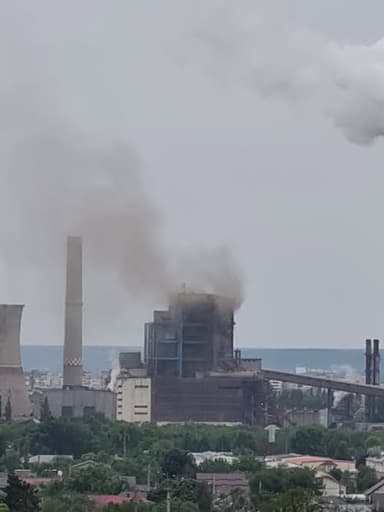  Amendată cu 100.000 de lei pentru poluare continuă