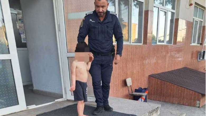Băiețel de 4 ani Descoperit Singur pe Stradă în Botoșani După ce a Căzut de la Etaj