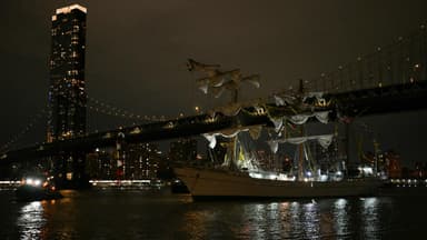  Două Decese și 19 Răniți, după Impactul unei Nave Mexicane cu Podul Brooklyn