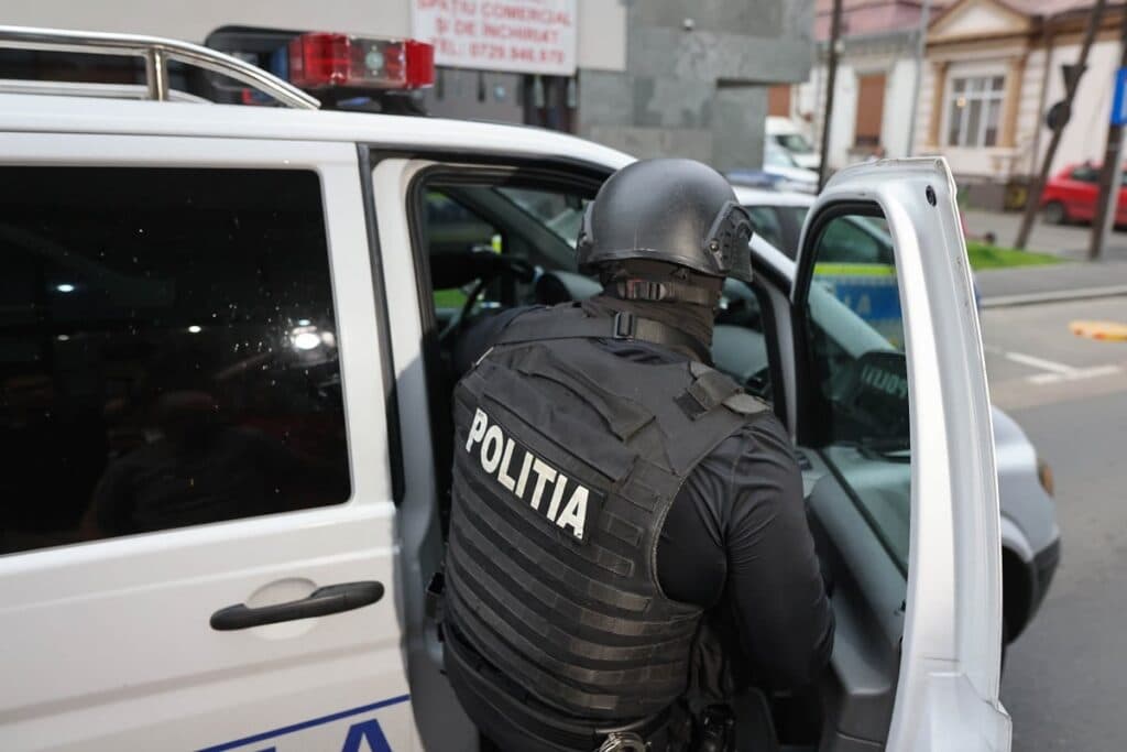 Cadre Medicale Vizate într-un Caz de Corupție