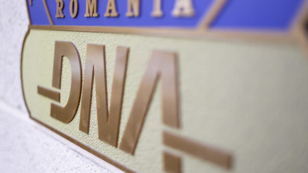 Inspector ANAF, în arest preventiv pentru cerere de 1 milion de euro în schimbul unor rambursări ilegale de TVA